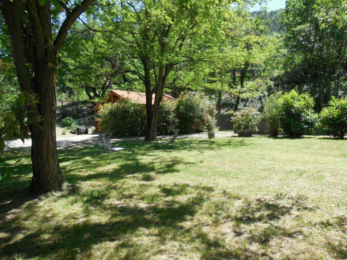 Le Chalet Bois De Celio Coux Dış mekan fotoğraf